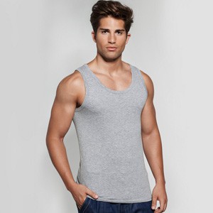 /products/camiseta-basica-tirantes-gris/